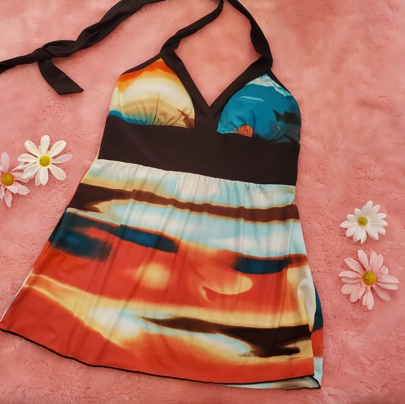 IZ Byer swim top/cover up - Picture 2 of 8